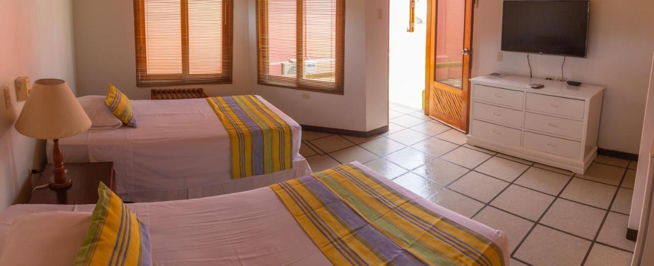 Punta Sal Suites & Bungalows Resort Canoas de Punta Sal Exterior foto